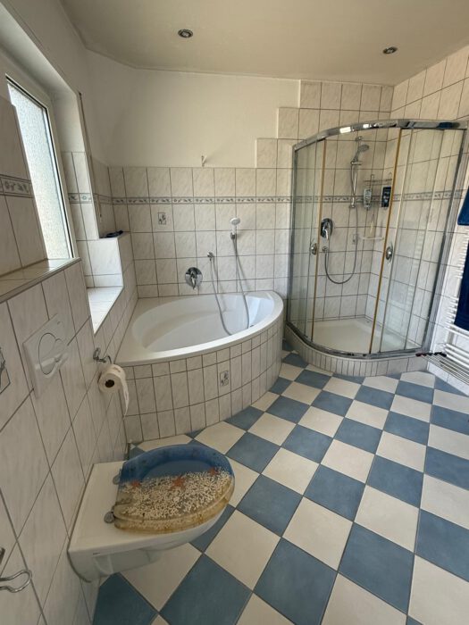 7c62246c-54b3-4d0d-a2c6-70e3de0c68e4